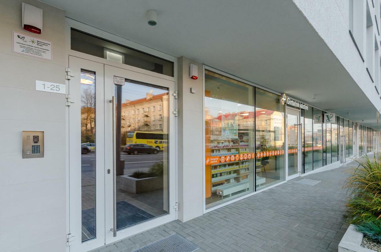 City Studio 1A - Courtyard View วิลนีอุส ภายนอก รูปภาพ